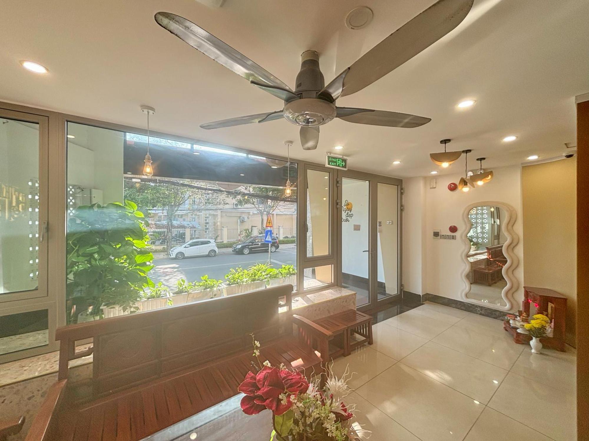 Ha Trang Voronezh Hotel And Apartment Nha Trang Exteriör bild